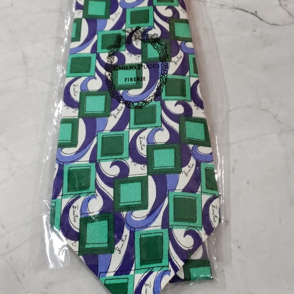Emilio Pucci Other - HP 🥂 NWOT Vintage Emilio Pucci Green and Blue Tie